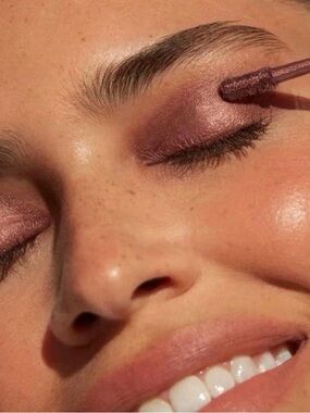beautycounter EMBER Liquid Eyeshadow